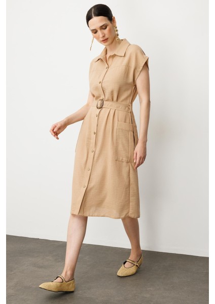 Keten Görünümlü Kuşaklı Elbise-Camel indirimleri