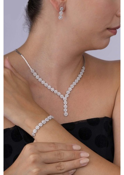 Papatya Montürlü Rodyum Kaplama 925 Ayar Gümüş Düğün Seti fiyatları