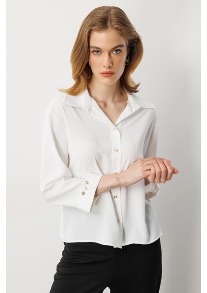 Truvakar Kol Taş Düğmeli Gömlek-Kemık fiyatları