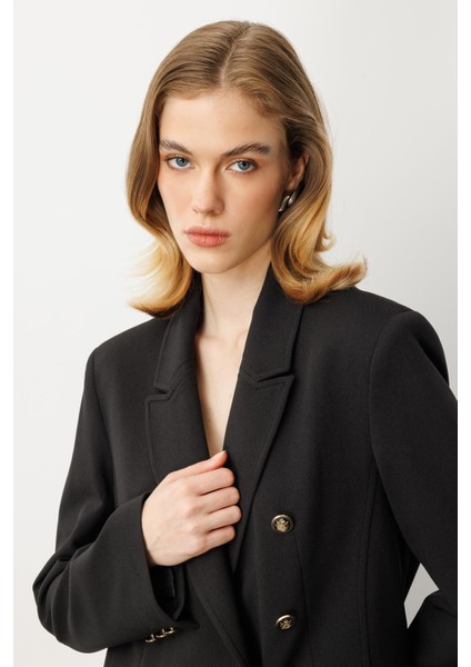 Kruvaze Yaka Krep Ceket-Siyah fırsatları