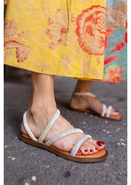 Mendesa Kadın Siyah Ithal Taş Sandalet fırsatları