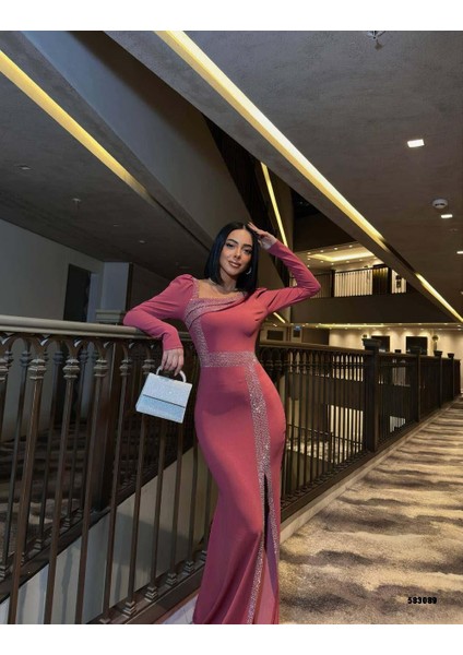 Taş Detaylı Uzun Abiye Elbise 583089 Gülkurusu