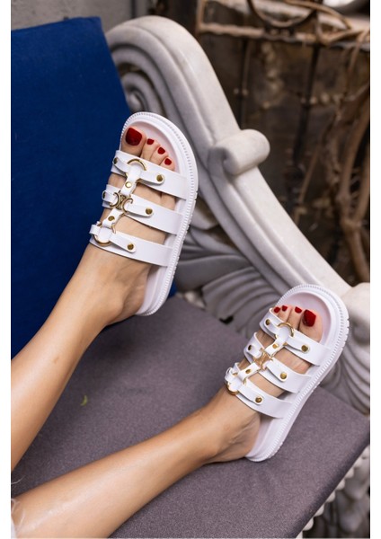 Piero Kadin Bej Deri Tozlu Metal Tokali Terlik modelleri