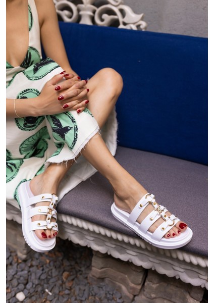 Piero Kadin Bej Deri Tozlu Metal Tokali Terlik fırsatları