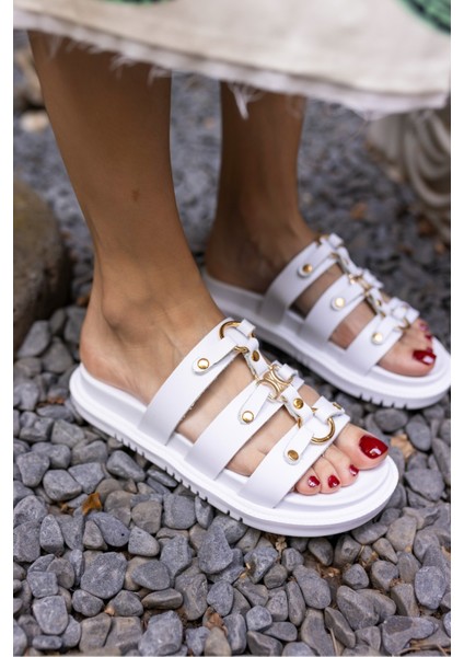 Piero Kadin Bej Deri Tozlu Metal Tokali Terlik