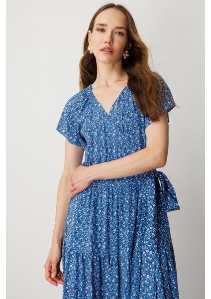 Çiçek Desenli Kruvaze Yaka Uzun Elbise-Mavi