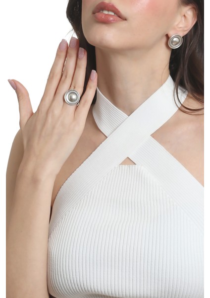 Kadın Antik Gümüş Kaplama Çivili Model Düğme Küpe&yüzük Seti fiyatları