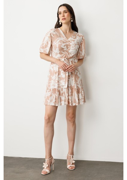 Baskılı Kuşaklı Viskon Elbise-Pudra