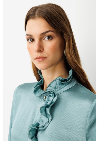 Farbela Detaylı Saten Gömlek-Mınt