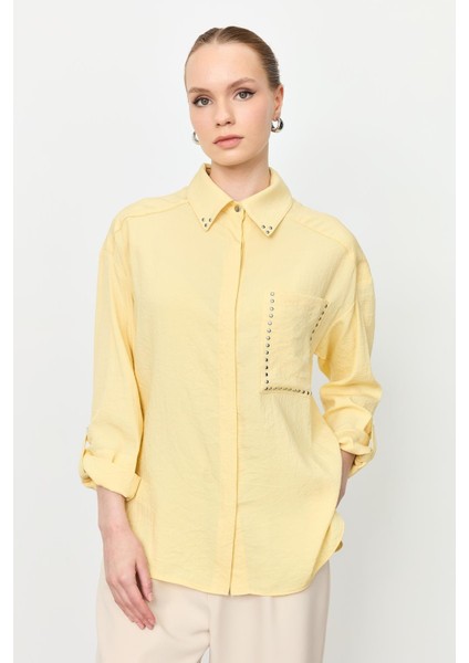 Yaka ve Cep Detaylı Gömlek-Sarı