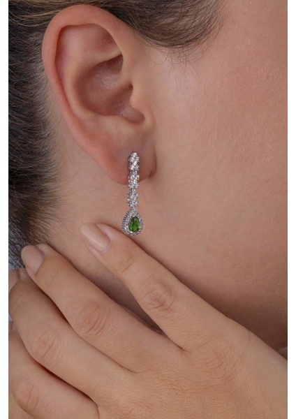 Zümrüt Taşlı Damla Motifli Rodyum Kaplama Gümüş Küpe