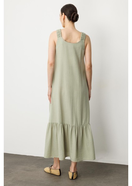 Keten Görünümlü Askılı Uzun Elbise-Çağla