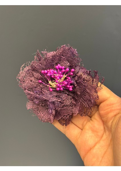 Mor Tomurcuklu Güpür Çiçek Broş Yaka Iğnesi Giyim Aksesuarı 6x6 cm fırsatları