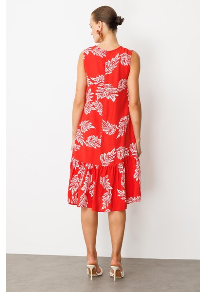 Etek Ucu Volanlı Desenli Elbise-Kırmızı
