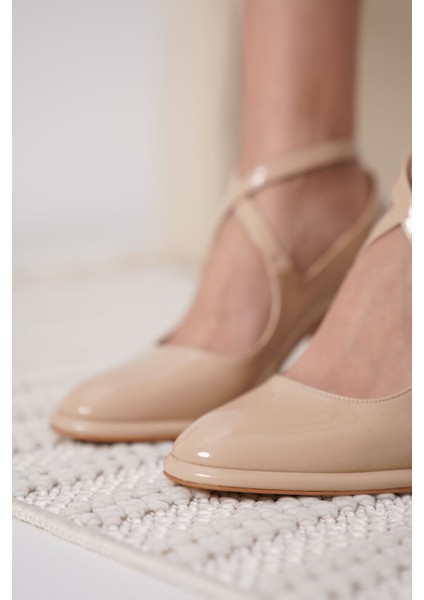 Modaserdem Cali Nude Rugan Kadın Topuklu Ayakkabı fırsatları