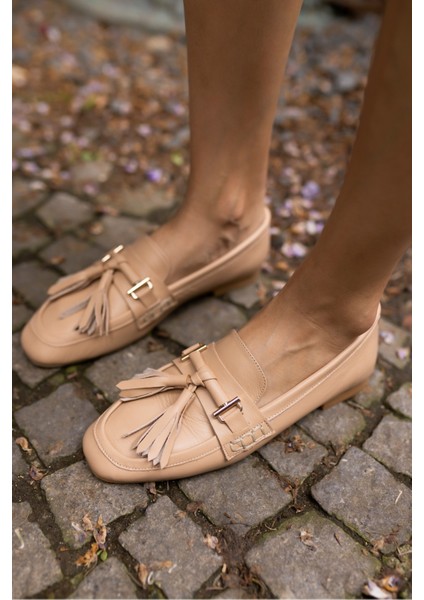 Rogo Kadin Nude Gercek Deri Püsküllü Loafer Babet