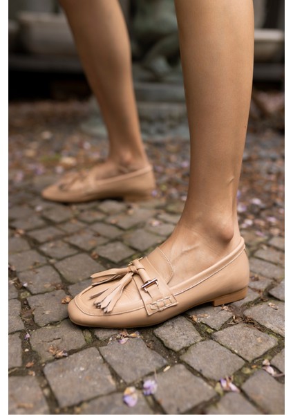 Rogo Kadin Nude Gercek Deri Püsküllü Loafer Babet