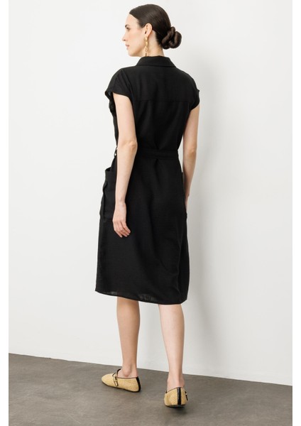 Keten Görünümlü Kuşaklı Elbise-Siyah
