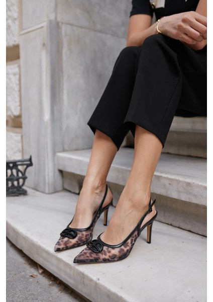 Toronto Kadin Bej Leoapar Detay Topuklu Ayakkabi