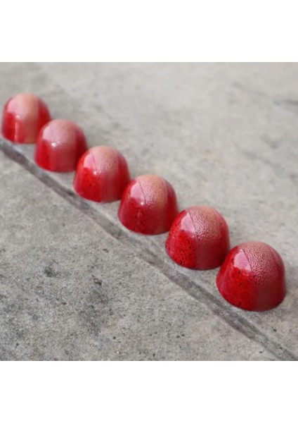 Polikarbon Yuvarlak Bonbon Çikolata Kalıbı CM-3406 12.4 gr fiyatları