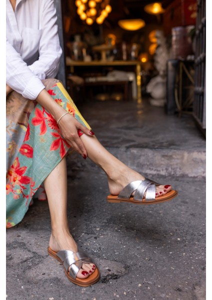 Rober Kadin Altin Gercek Deri Komple Terlık fiyatları