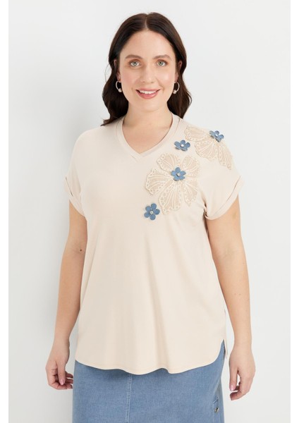 Büyük Beden Çiçek Baskı Penye Bluz-Bej