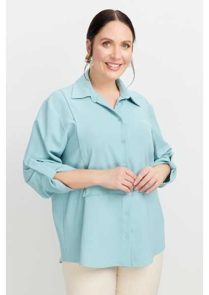 Büyük Beden Yakası Broşlu Gömlek-Mınt