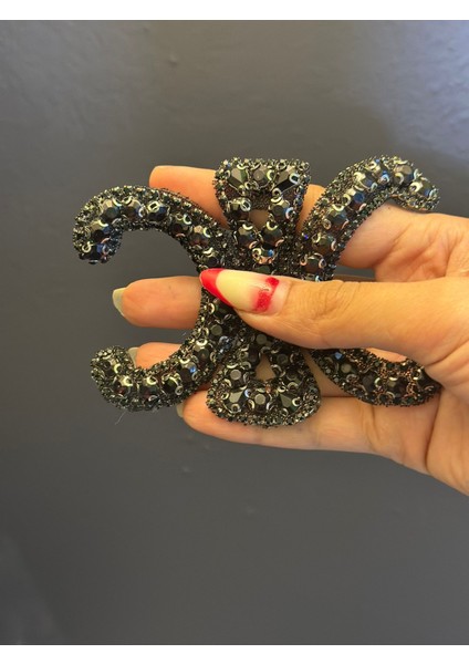 Ütü Ile Yapışan Siyah Taş Işleme Arma Dikiş Aplike 10X7 cm modelleri