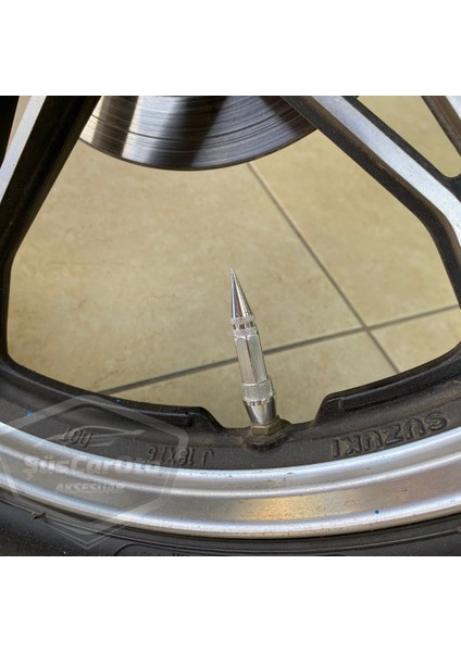 Sivri Sibop Kapağı Mermi Sibop Kapağı Araba Motosiklet Bisiklet Metal 4 Lü Set Gümüş Krom