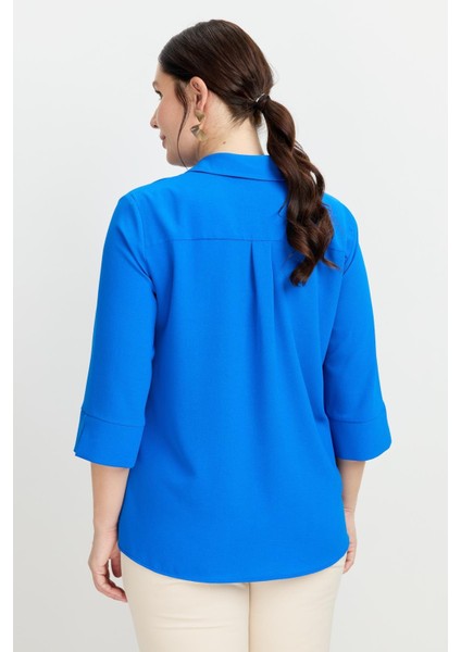 Büyük Beden Broş Detaylı Gömlek-Sax