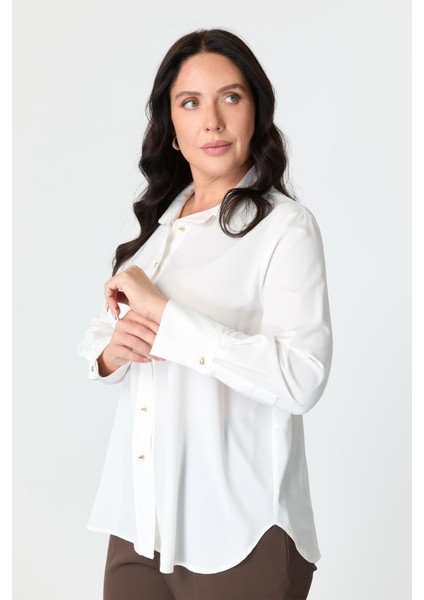 Büyük Beden Düğme Detay Gömlek-Kemık indirimleri