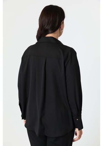 Büyük Beden Düğme Detay Gömlek-Siyah