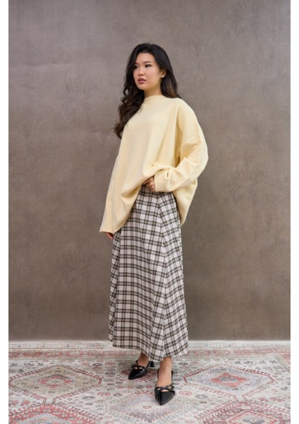 Tereyağ Sarısı Salaş Triko Kazak indirimleri