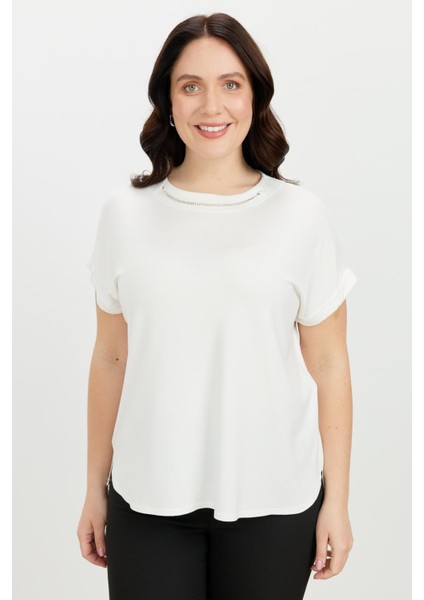 Büyük Beden Kolye Detaylı Bluz-Kemık modelleri