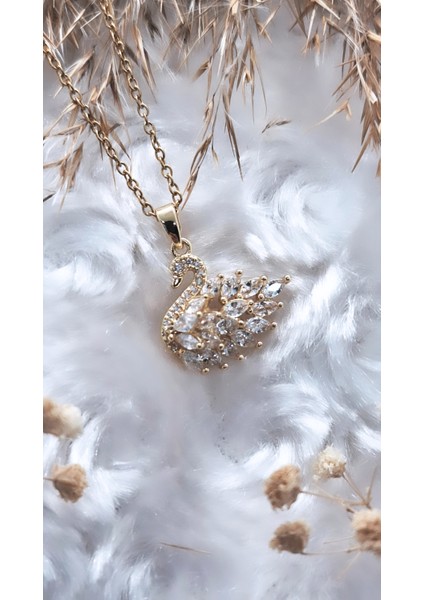 Beyaz Zirkon Taşlı Kuğu Çelik Kolye