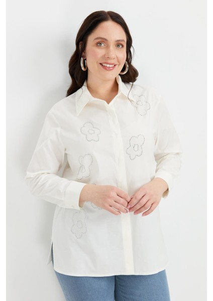 Büyük Beden Çiçek Desenli Gömlek-Kemık