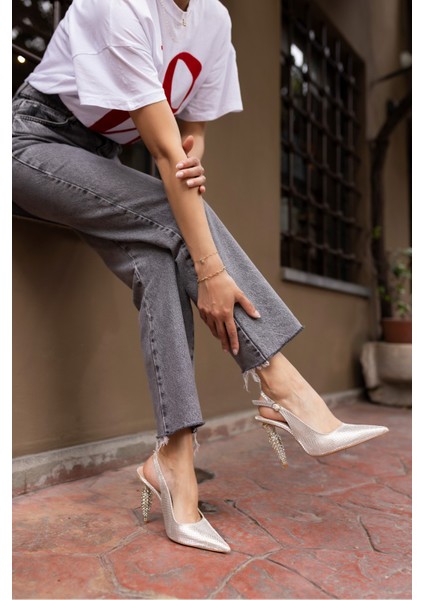 Chiado Kadın Altın Gold Özel Taşli Ökçe Topuklu Ayakkabi modelleri