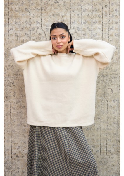 Krem Salaş Triko Kazak fırsatları