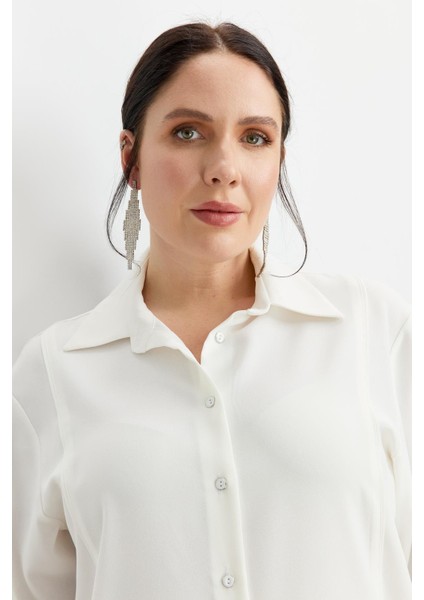 Büyük Beden Yakası Broşlu Gömlek-Kemık