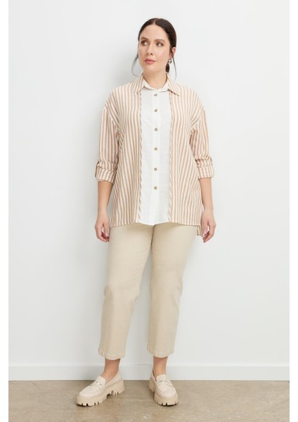 Büyük Beden Çizgi Detaylı Gömlek-Camel modelleri