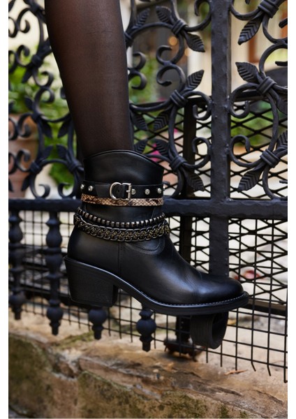 Facile Kadın Siyah Gercek Deri Aksesuar Detayli Bot