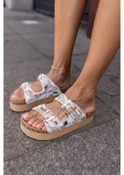 Ciroo Kadın Beyaz Taşli Desenli Toka Detay Eva Terlik modelleri