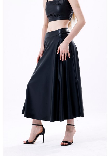 Geniş Kemerli Suni Deri Kloş Etek | ETK35891 Siyah