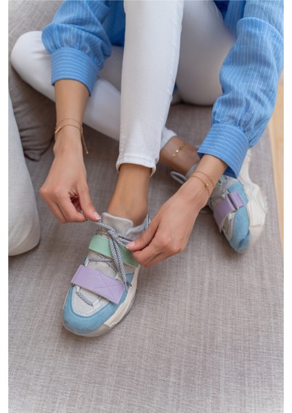 Brecka Kadin Gri Siyah Sneakers fırsatları