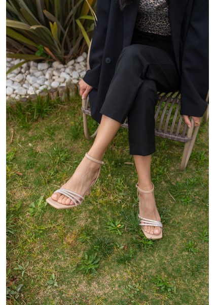 Vitali Kadin Nude Taş Detay Topuklu Ayakkabi modelleri