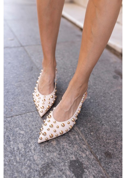 Champini Kadın Beyaz Rugan Özel Dizayn Mini Topuklu Ayakkabi indirimleri