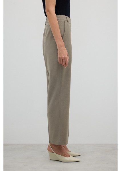 Yün Karışımlı Düz Paça Pantolon Kum Beji K2612045_267 fırsatları