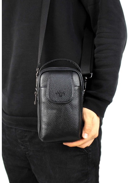 Erkek Kapaklı Çok Bölmeli El ve Omuz Çantası