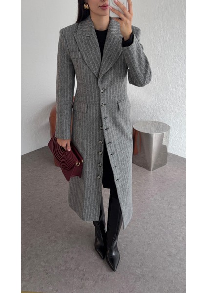 Belden Oturtmalı Gri Kaşe Kaban fırsatları