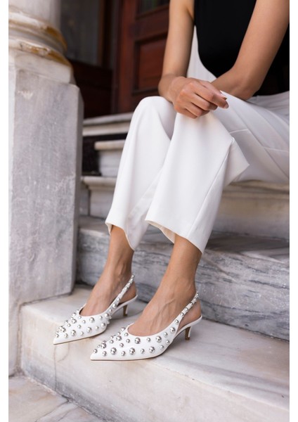 Champini Kadın Beyaz Rugan Özel Dizayn Mini Topuklu Ayakkabi